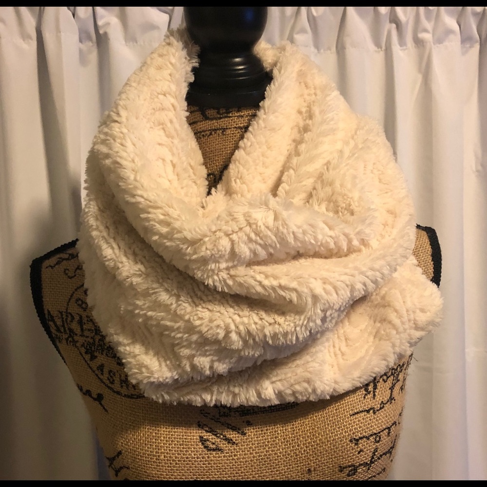 Infinity Scarf